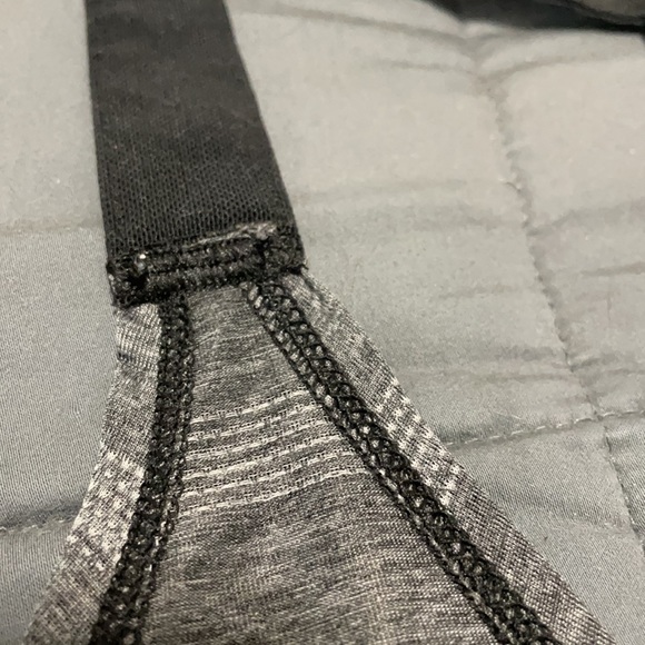 NIKE Dry Fit T-back Reflective Workout Top EUC! - Picture 5 of 7